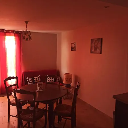 Apartment Serene In Hills