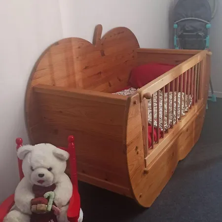 Serene In Hills Apartment